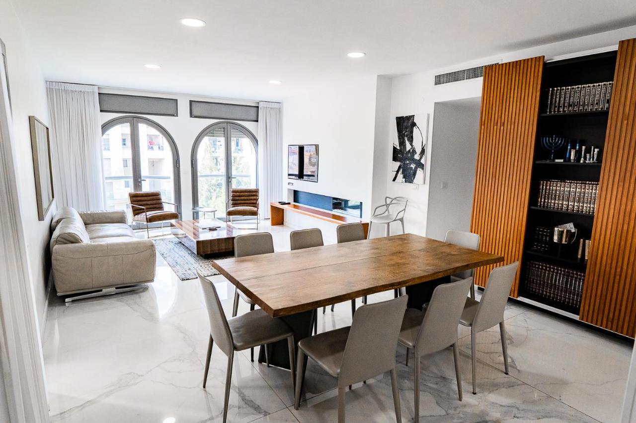 Haneviim Court Residence Yerusalem Ruang foto